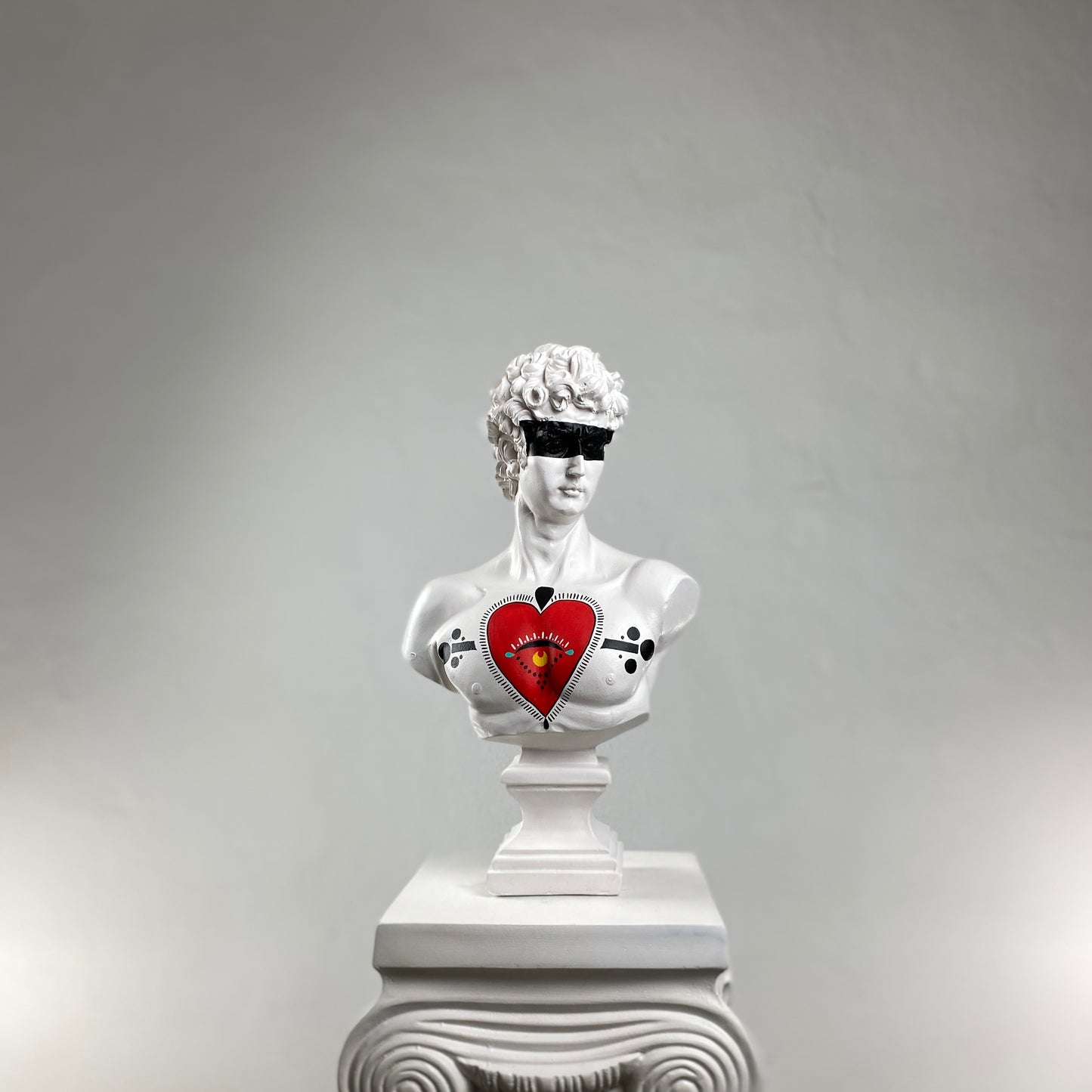 David 'Eye of Heart' Pop Art Sculpture, Modern Home Decor, Large Sculpture